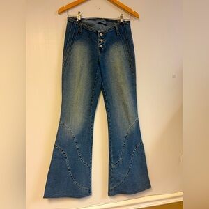 New Max Y2K 2000s Low Rise Flare Jeans – Embroidered Going Out Club Denim Size 8